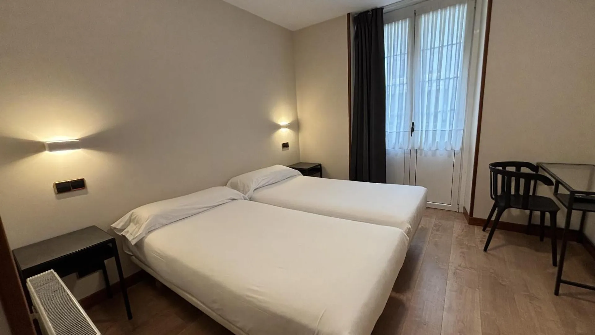 Pension Begona - Centro Ciudad location